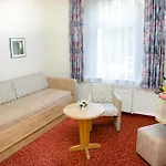 فندق Waldhotel