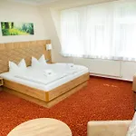 فندق Waldhotel