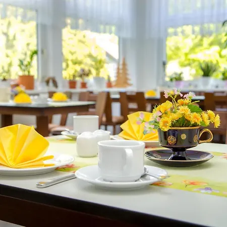 Waldhotel Szálloda