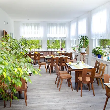 Waldhotel Szálloda 3*