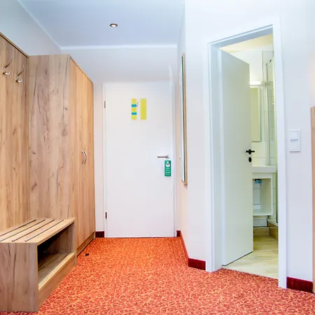 Waldhotel フリードリッヒローダ