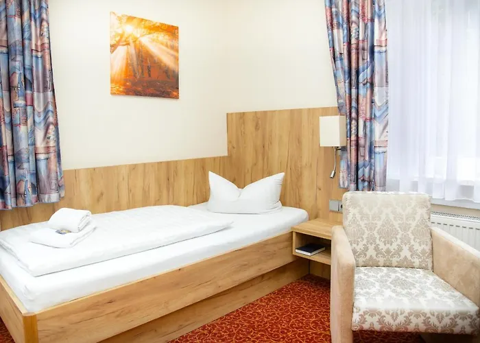 Waldhotel Hotel 3*